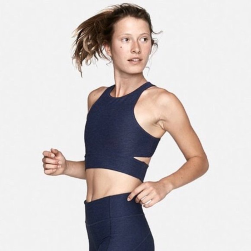Outdoor Voices Slashback Crop in Navy